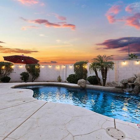 Spacious Private Home With King Bed & Heated Pool! Phoenix Exterior photo